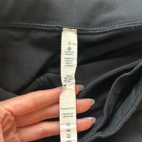 Lululemon Wunder Under Soul Cycle Crop Sz 8 - Picture 3 of 4